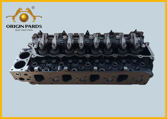 4HG1 تجميع رأس الاسطوانة NPR71 قطع غيار المحرك 4HG1T تشمل الصخرة ذراع صمام الشعب جميع قطع الغيار