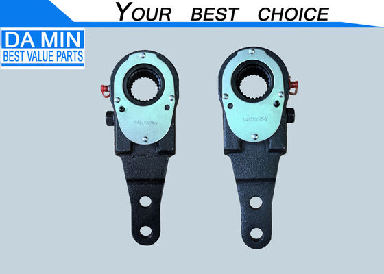 ذراع ضبط الفرامل التلقائي 1482700460 FVR EXR CXZ قطاعات الفرامل للشاحنة الثقيلة Isuzu طبل الفرامل الخلفي ومساحة الغطاء ضبط