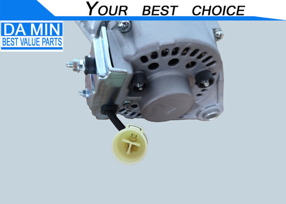 FVR 6SD1 مولد 8943991571 القماش 2 حفرة 3 دبوس وصلة كهربائية 24 فولت 40A مروحة التبريد المبدل خارجية قطاعات محرك الشاحنة